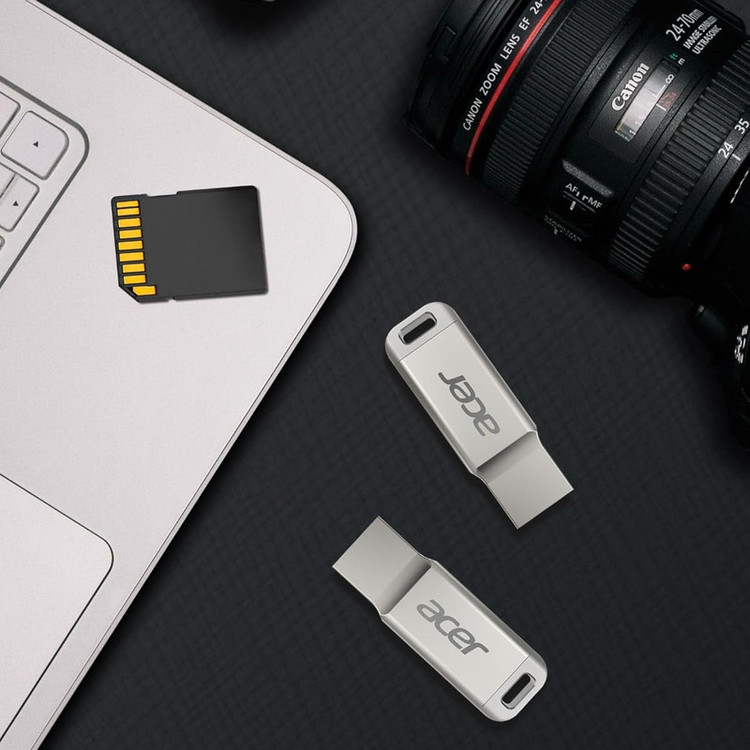 فلش مموری ایسر مدل UM310 ظرفیت 32 گیگابایت با رابط USB3.2 Gen1